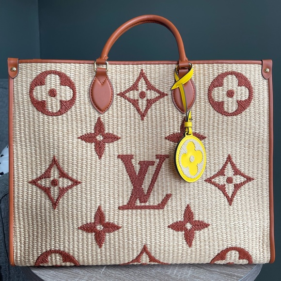 Louis Vuitton Onthego GM Tan Raffia - Picture 1 of 10